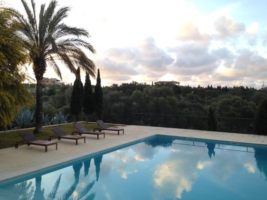 Вилла Casa De La Luz Cala Llombards Экстерьер фото